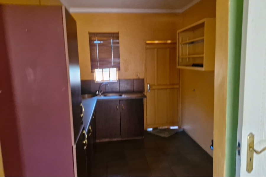 4 Bedroom Property for Sale in Wilkoppies North West